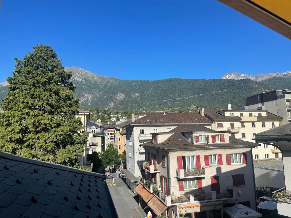 Brig City Mountain View 外观 照片